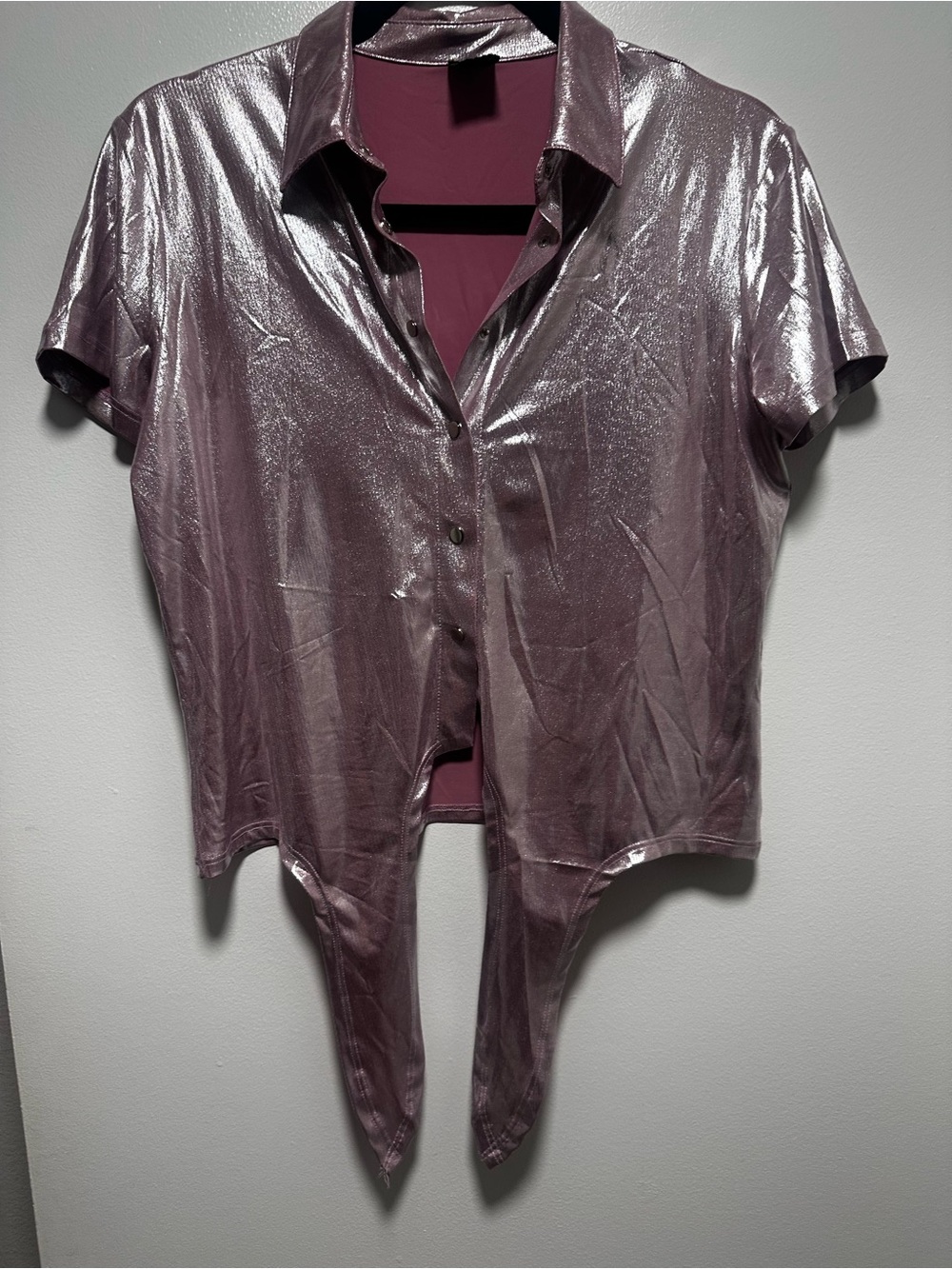 Shimmery pink Short-Sleeve Tie-Front Top